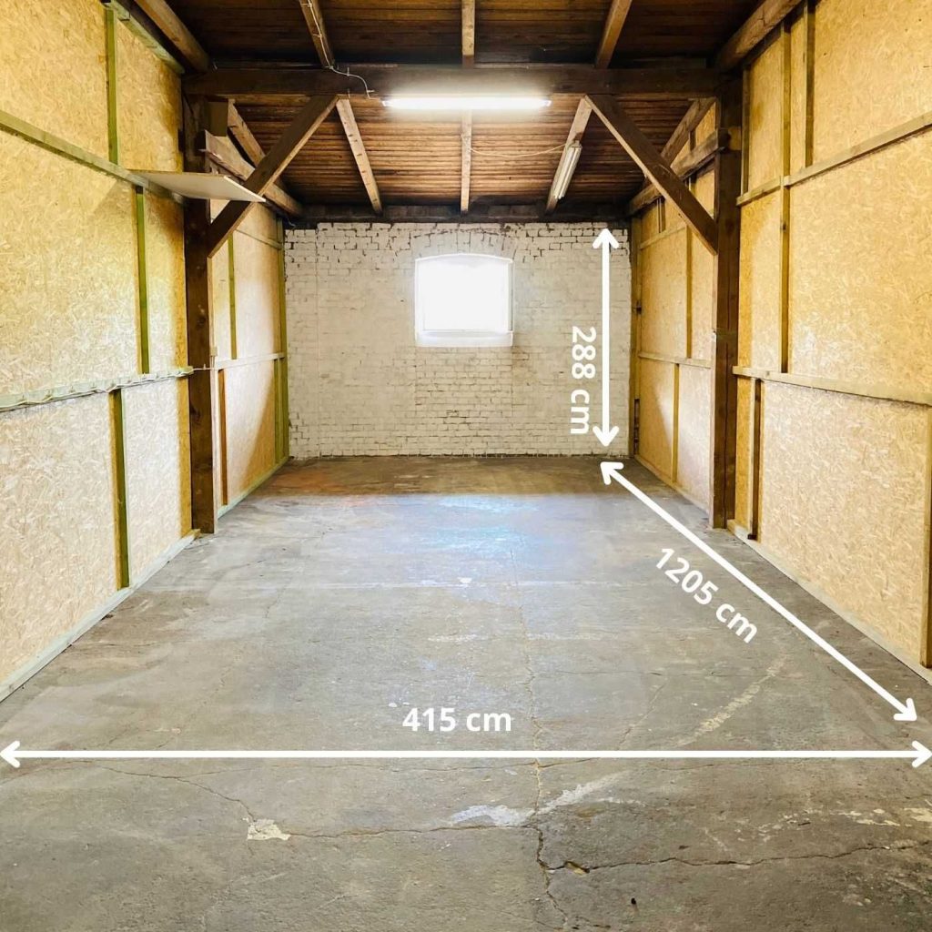 Box 2, magazyn 49,2 m2 przy ul. Towarowej 10 w Brzegu - wnetrze